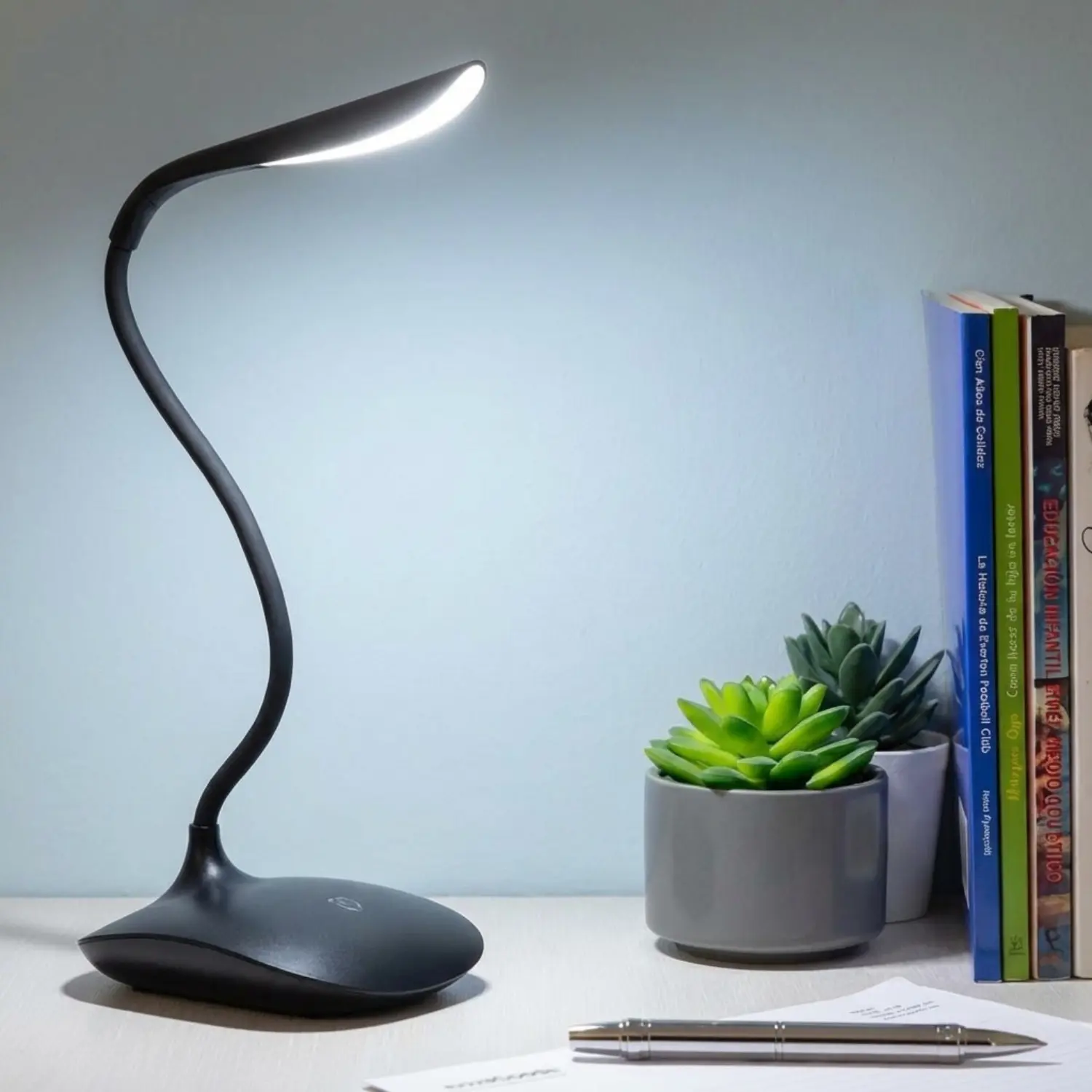  LED Skrivebordslampe | USB Lampe | Batteri Lampe | Dæmpbar | Trådløs | Sort