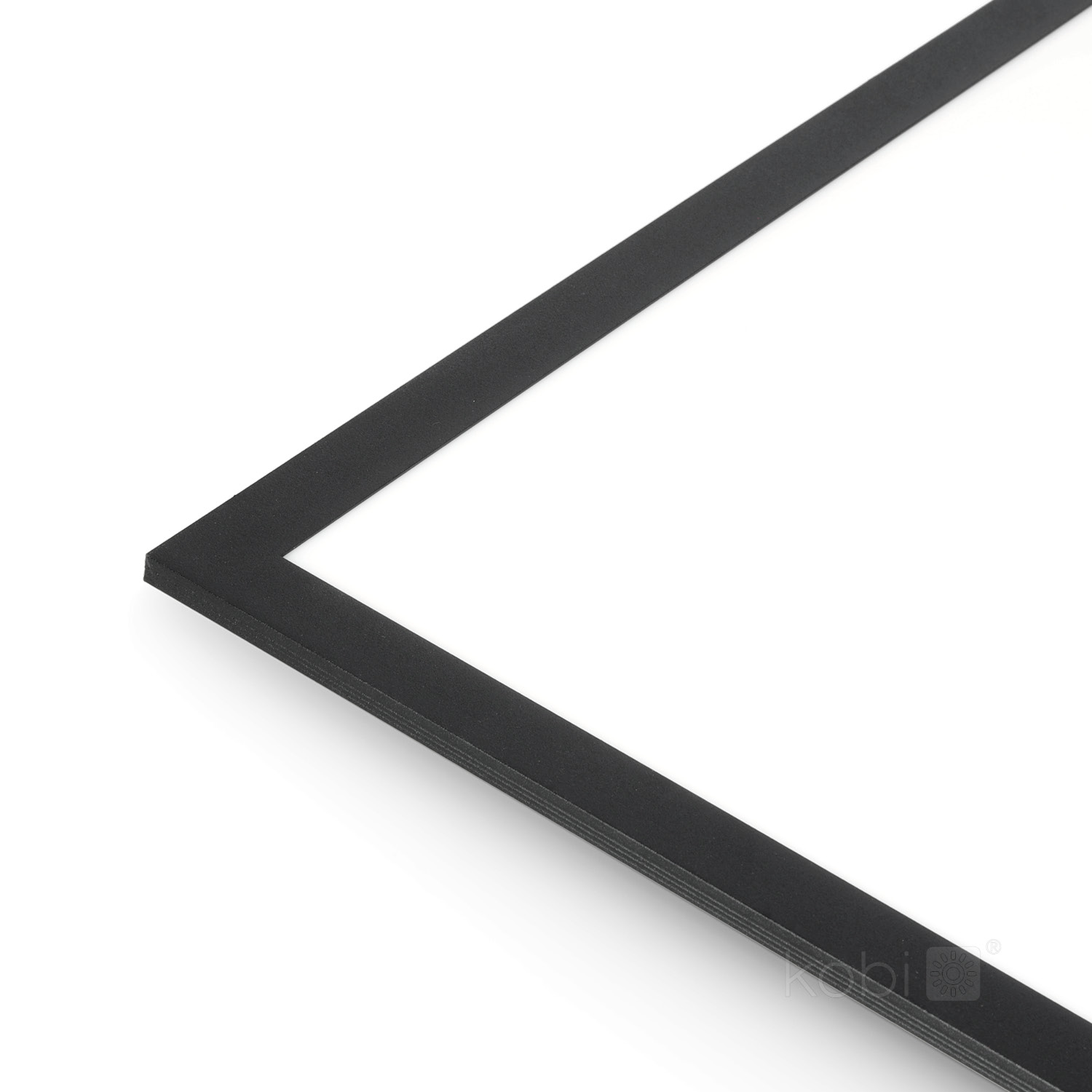 Närbild av LED Panel 60x60 med svart ram i slank design. Panelen har 40W effekt, 4000K neutralvitt ljus och inbyggd LED.